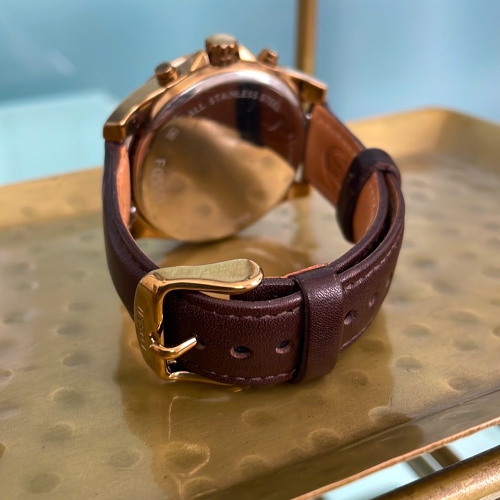 Fossil Watch - Picture 2 of 2